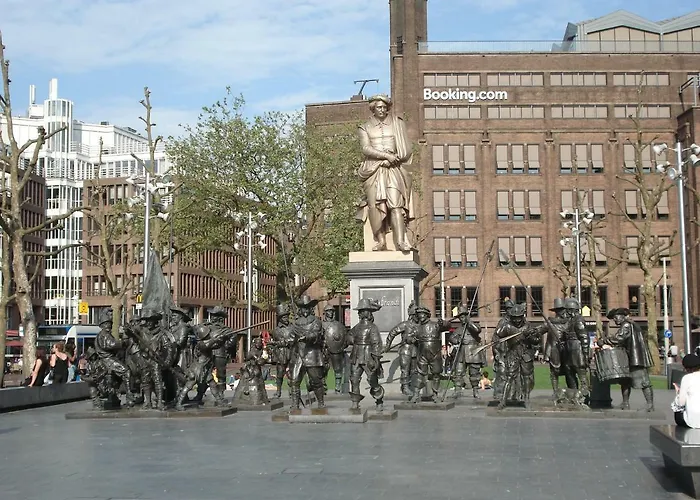 Πανσιόν The Blue Stairs 4*