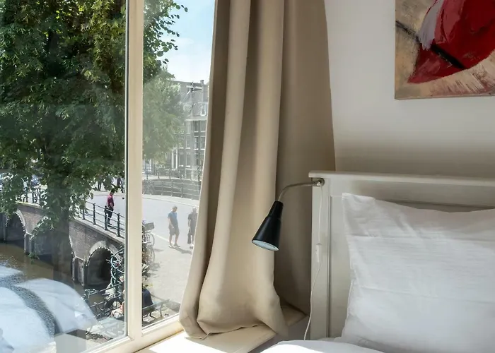 The Blue Stairs 4* Amsterdam